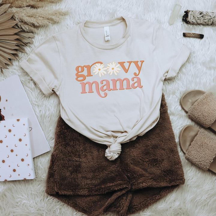 STEVIE Groovy Mama T Shirt