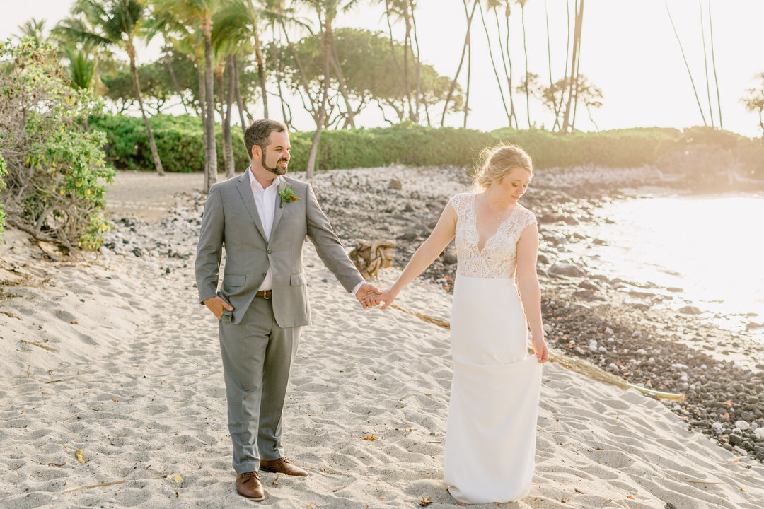 Courtney & Brett's Tropical Hawaiian Beach Wedding