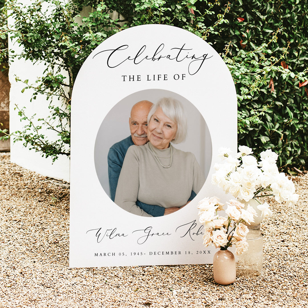 EVELYN Celebrating Life Minimalist Memorial Funeral Welcome Sign