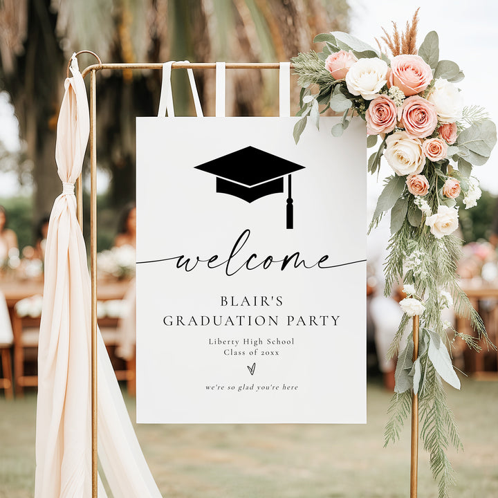 BLAIR She Did It Black & White Minimalist Graduation Party Welcome Sign