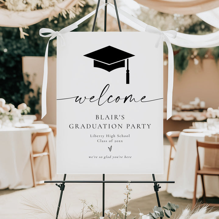 BLAIR She Did It Black & White Minimalist Graduation Party Welcome Sign